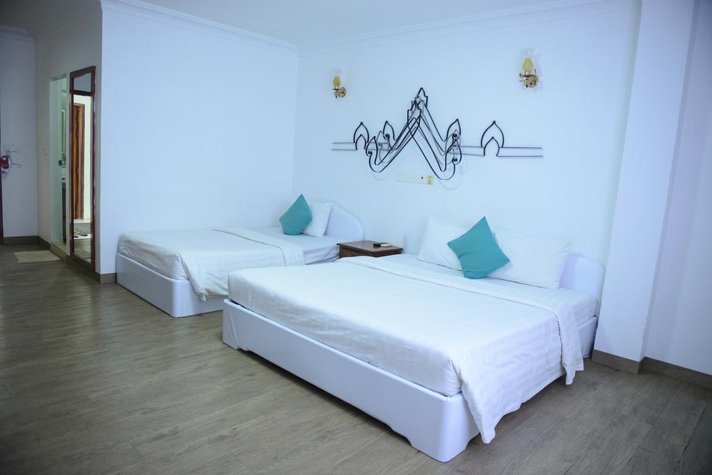 Oc Hotel Preăh Sihanŭk Zewnętrze zdjęcie