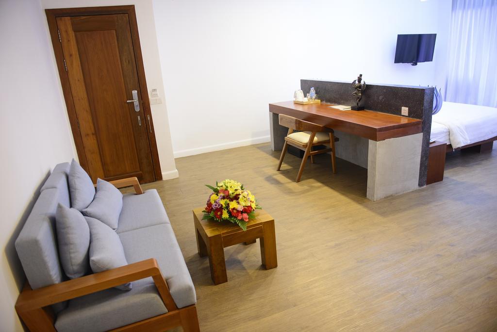Oc Hotel Preăh Sihanŭk Zewnętrze zdjęcie