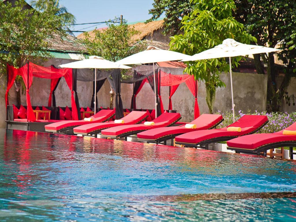 Oc Hotel Preăh Sihanŭk Zewnętrze zdjęcie
