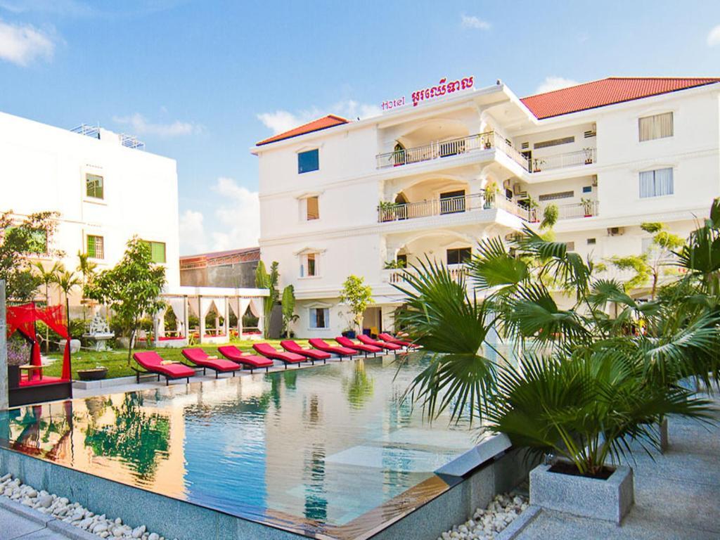 Oc Hotel Preăh Sihanŭk Zewnętrze zdjęcie