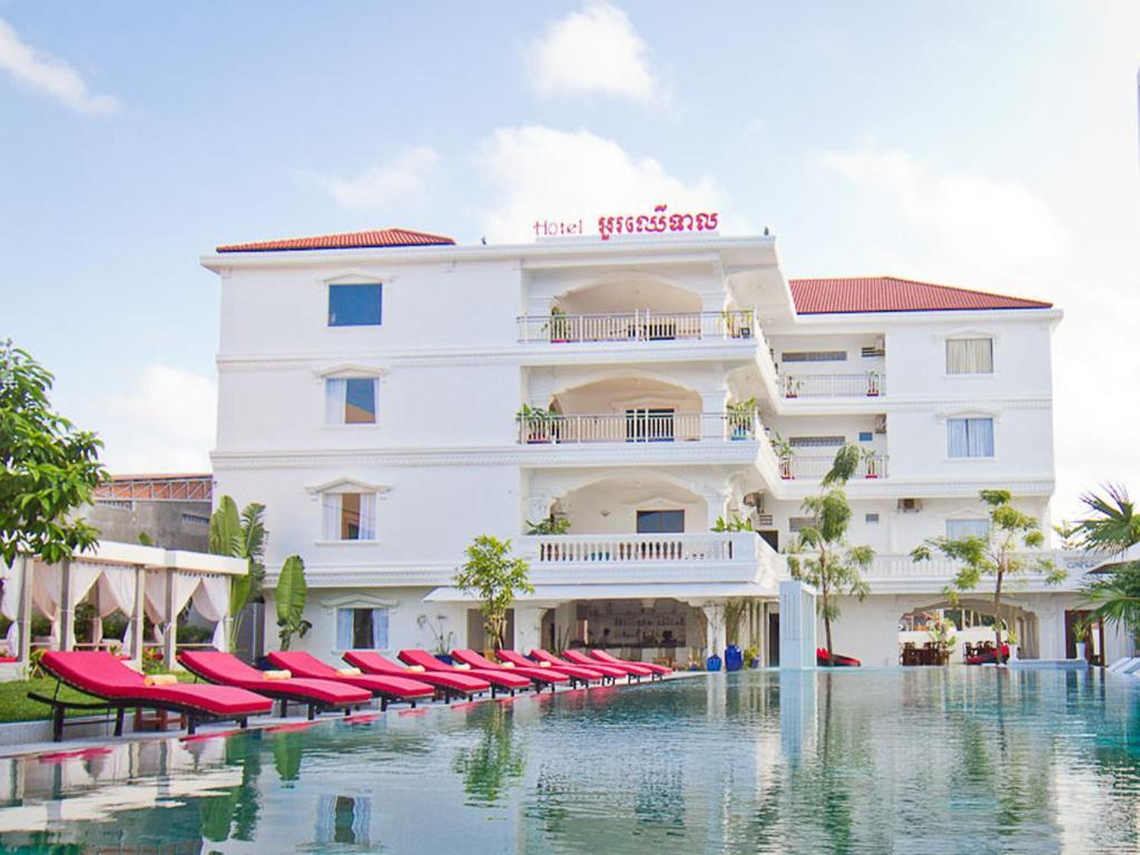 Oc Hotel Preăh Sihanŭk Zewnętrze zdjęcie