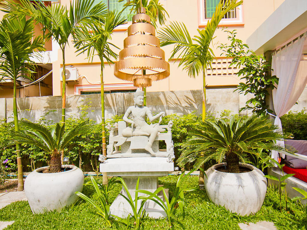Oc Hotel Preăh Sihanŭk Zewnętrze zdjęcie