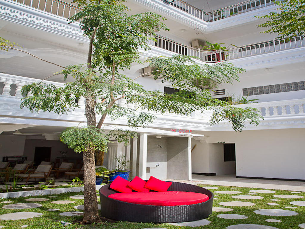 Oc Hotel Preăh Sihanŭk Zewnętrze zdjęcie